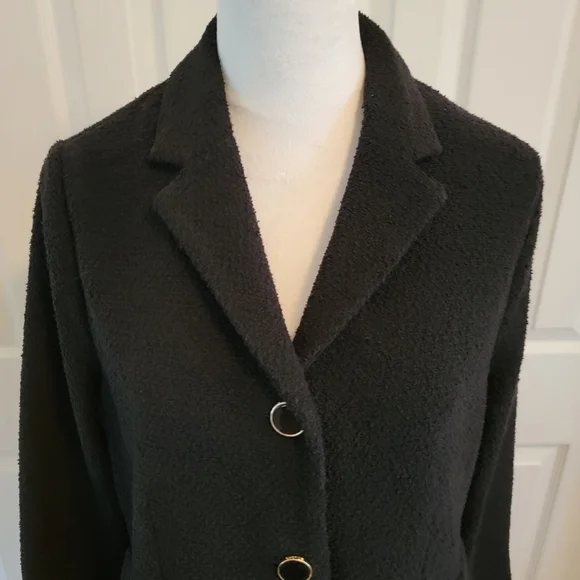 St John Black Boucle' Knit Jacket With Gold Trimmed Buttons Size 16 - Picture 4 of 11